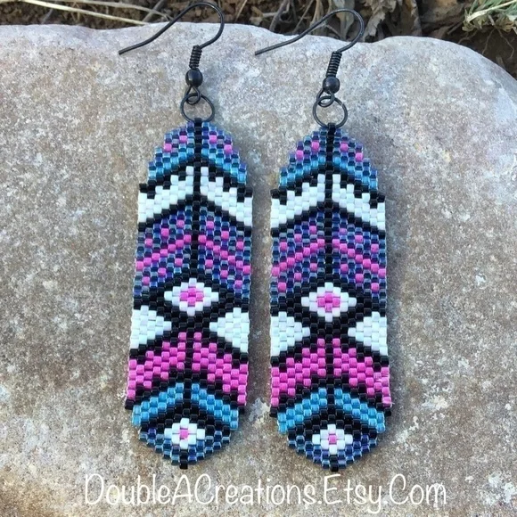 Southwest Feathers Beaded Earrings, New, Handmade by Me - Picture 2 of 10